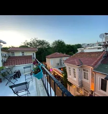 3 Floor Old 4
