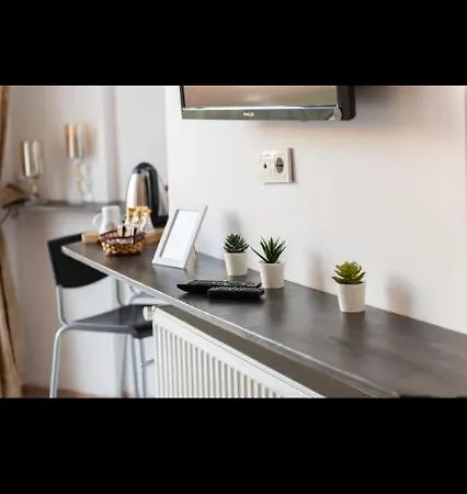 Apartament 3 Floor Old 4 *